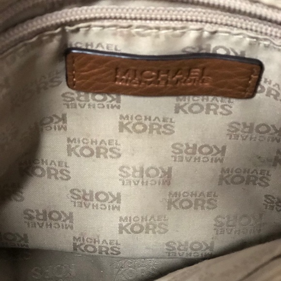 Michael Kors handbag - Picture 6 of 8